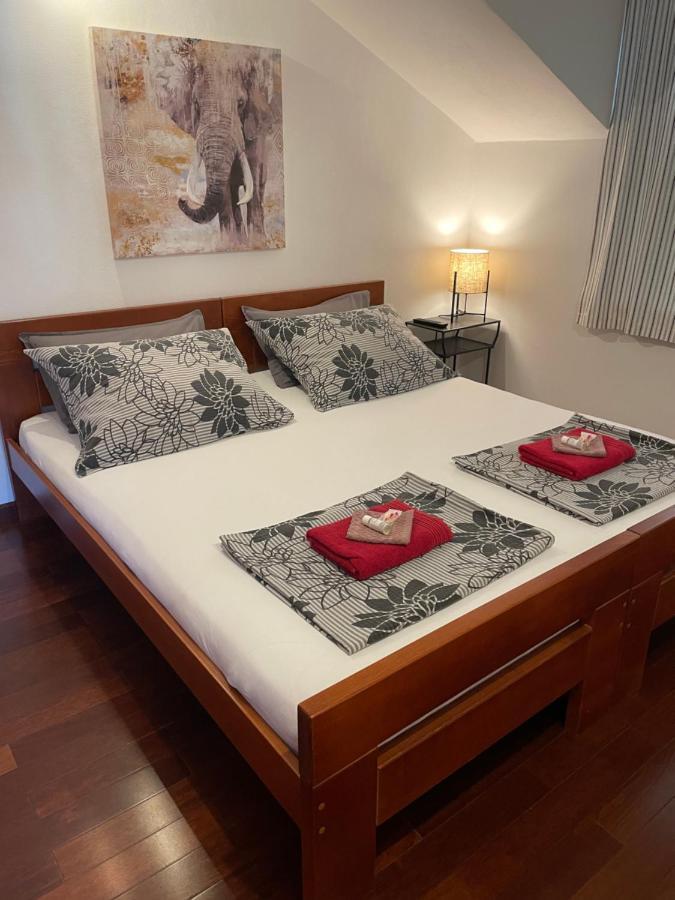 Apartments Daniela كورتْشولا المظهر الخارجي الصورة
