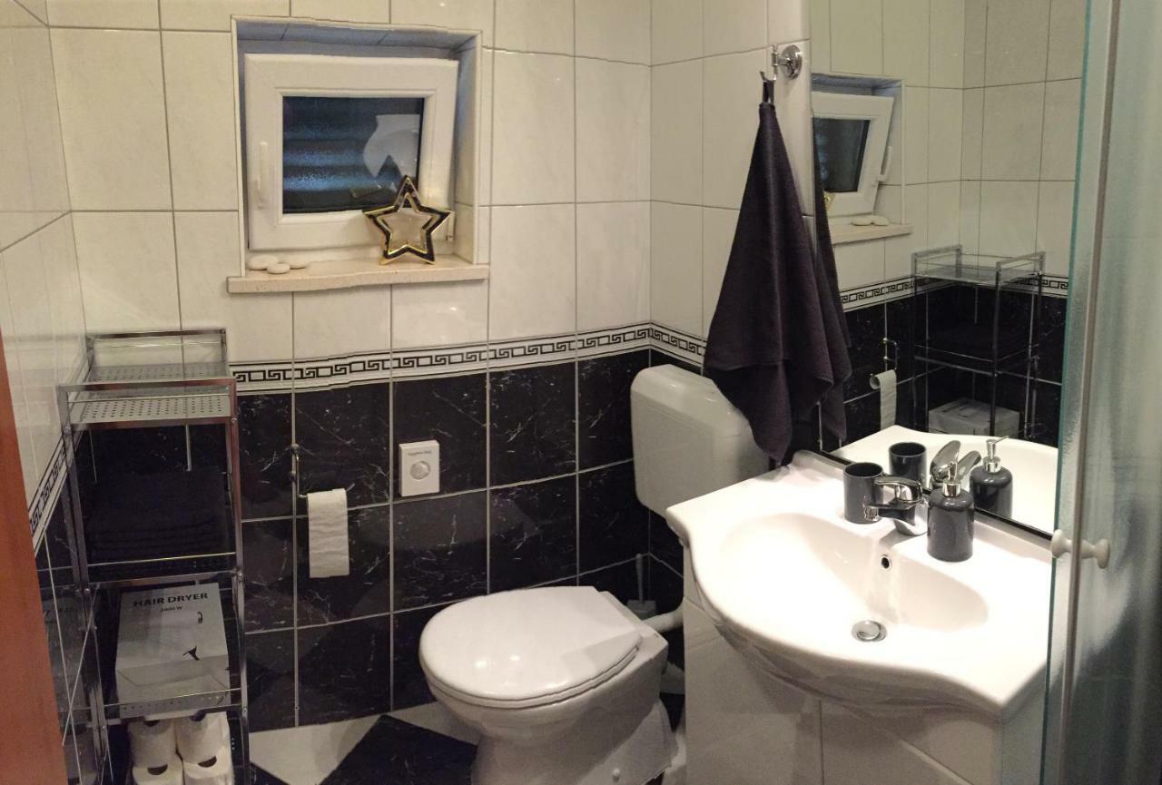Apartments Daniela كورتْشولا المظهر الخارجي الصورة